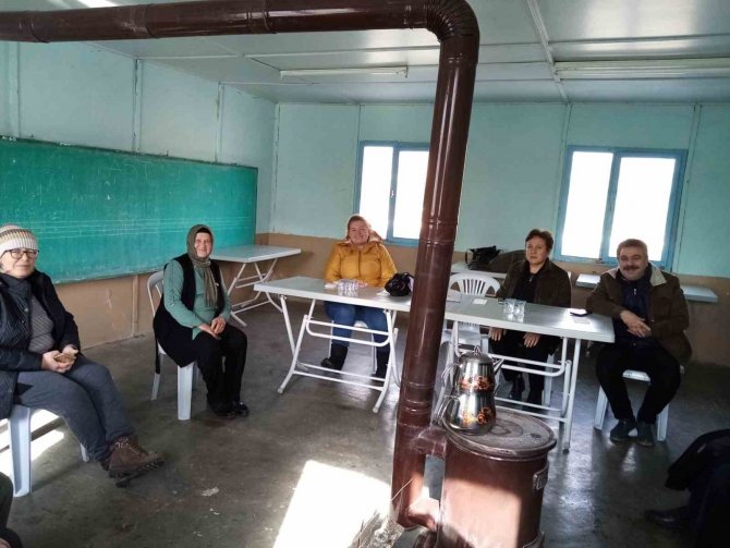 Eskişehirli Kadınlar Safran Da Üretecek