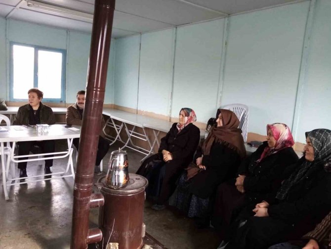 Eskişehirli Kadınlar Safran Da Üretecek