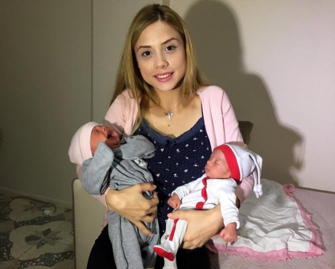 ’Süperfetasyon’ İkizler Ayrılmasın