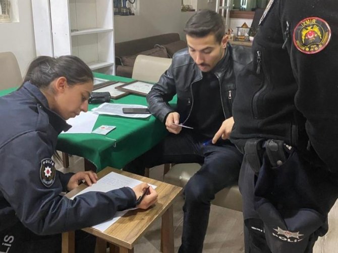 İ̇zmir’de Okulların Çevresinde Denetimler Sürüyor