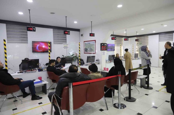 Kağıthane Belediyesi 6 Bin Gencin Yks Ücretlerini Karşılıyor
