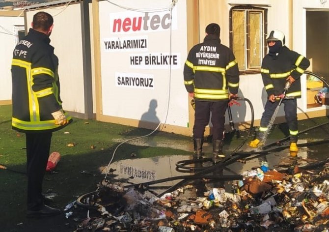 Aydın Büyükşehir Belediyesi İtfaiye Ekipleri Gaziantep’teki Yangına Müdahale Etti
