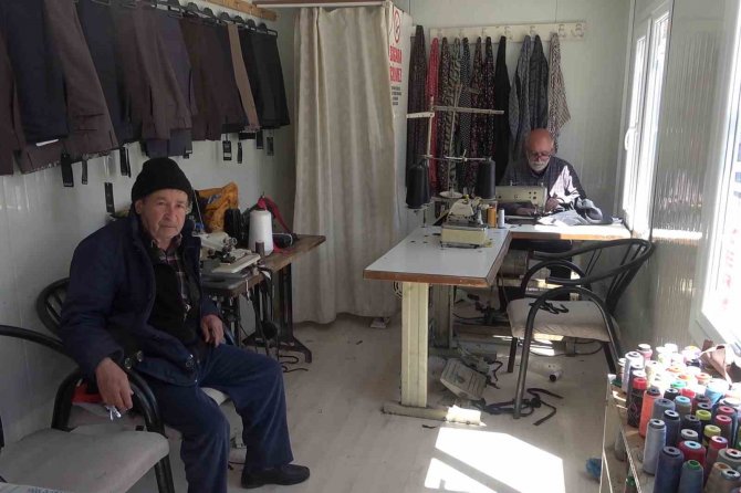 Depremin Merkezi Pazarcık’ta Ticari Hayat Konteyner Çarşıda Başladı