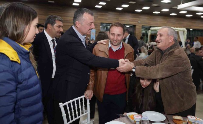 Başkan Büyükakın Balkan Türklerini Sandığa Davet Etti