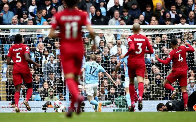 Manchester City, Liverpool’u Geriden Gelip 4-1 Mağlup Etti