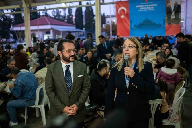 Denizli Mhp, Depremzedelerle Gönül Sofrasında Buluştu