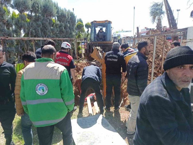 Şanlıurfa’da Göçük Altında Kalan 4 İşçi Kurtarıldı