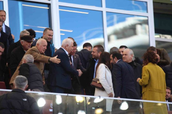 Spor Toto Süper Lig: Trabzonspor:1 - Kayserispor: 2 (İ̇lk Yarı)