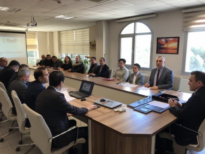 Burhaniye’de Bi̇gep Değerlendirme Toplantısı Yapıldı