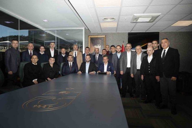 Trabzonspor İle 1461 Trabzon Fk Arasında Pilot Takım Protokolü İmzalandı