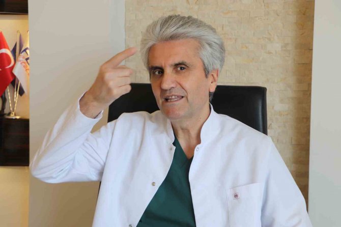 Estetik Uzmanı Uyardı: "En İdeal Burun Doğal Ve Ameliyat Olduğu Anlaşılmayan Burundur"