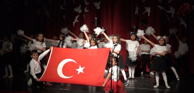 Erciş’in Düşman İşgalinden Kurtuluşunun 105’inci Yıl Dönümü Coşkuyla Kutlandı