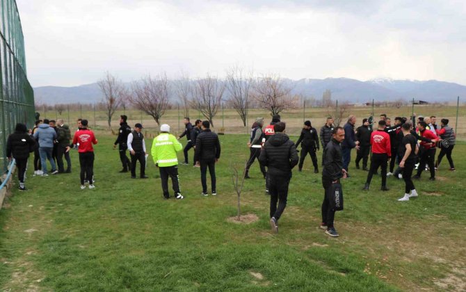 Amatör Küme Maçı Sonrası Arbede: 5 Gözaltı