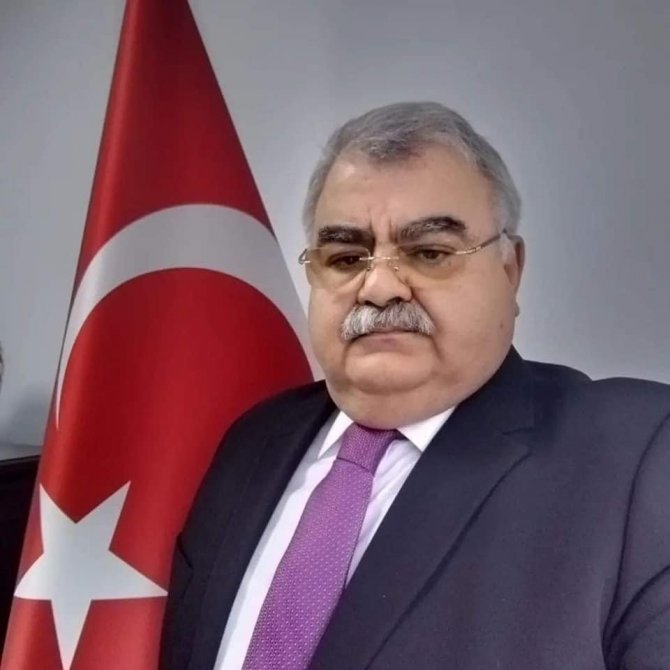 İ̇lçe Milli Eğitim Müdürü Kalp Krizi Geçirerek Hayatını Kaybetti