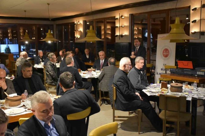 Bilecik’te ‘Ramazan Ve Zekât İ̇yilik Buluşması’ Düzenlendi