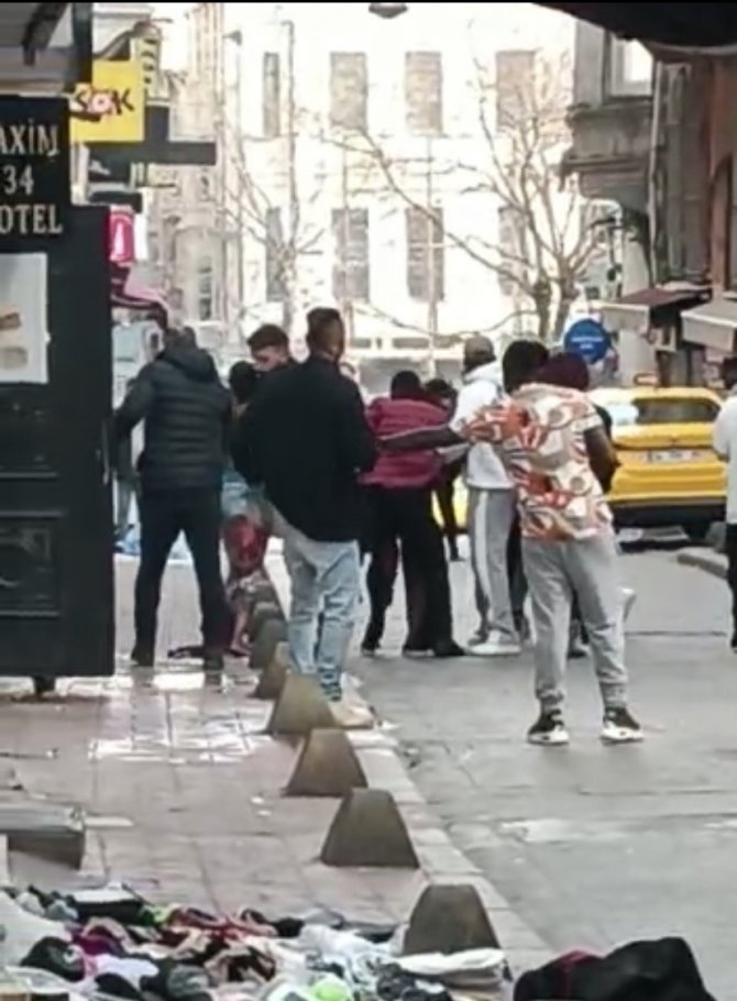 Dinlenip Tekrar Kavga Ettiler