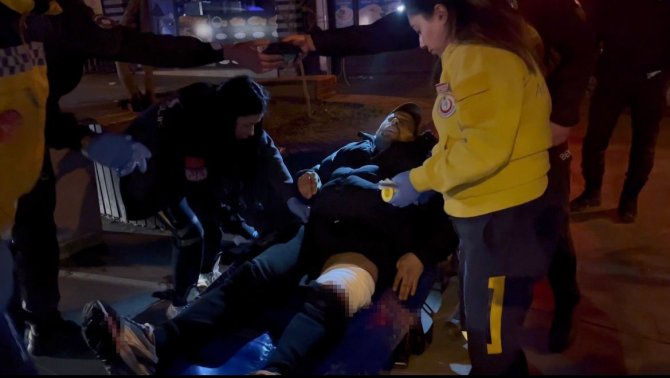 Bıçakla Yaralanan Şahsı Devriye Atan Gece Bekçileri Buldu
