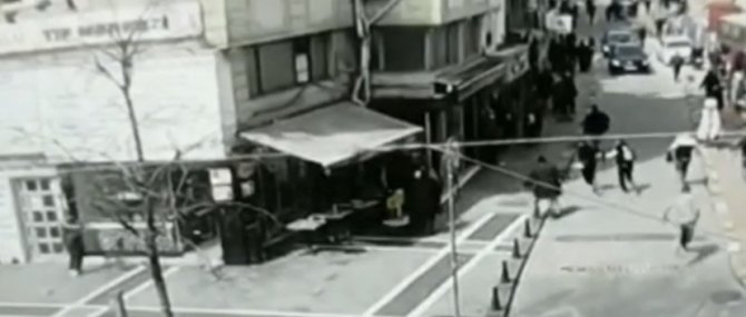 İ̇stanbul’da Silahlı Çatışma Kamerada