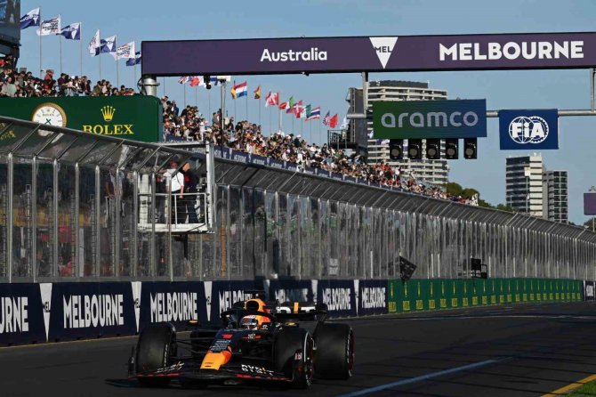 Avustralya Grand Prix’sinde Kazanan Max Verstappen