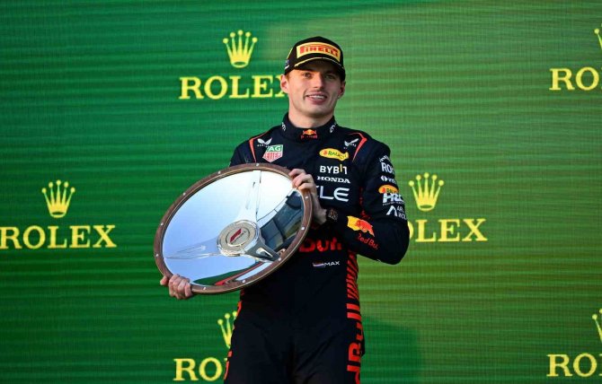 Avustralya Grand Prix’sinde Kazanan Max Verstappen