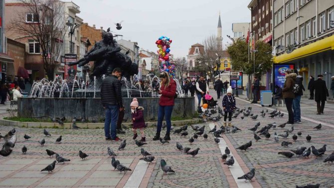 Uzmanından Uyarı: "Ani Hava Değişimlerine Dikkat"