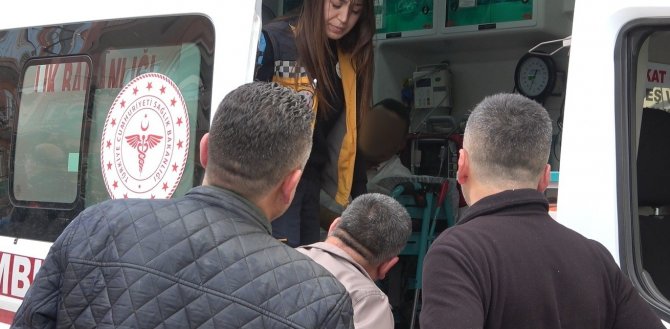 Kendisine Yol Veren Şoförü Darp Edip Kaçtı