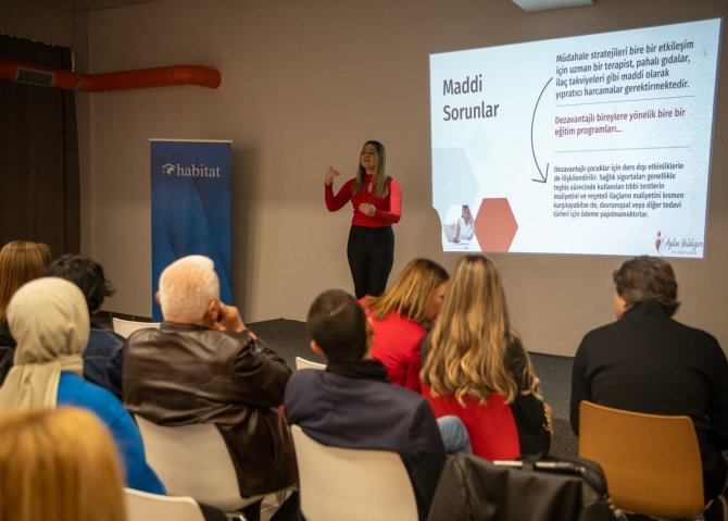 Kuşadası’nda Erken Tanının Önemine Dikkat Çekildi