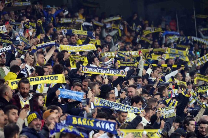 Spor Toto Süper Lig: Fenerbahçe: 0 - Beşiktaş: 0 (Maç Devam Ediyor)