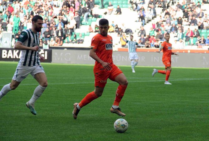 Spor Toto Süper Lig: Giresuspor: 2 - Alanyaspor: 2 (Maç Sonucu)
