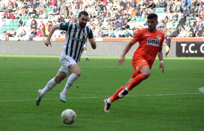 Spor Toto Süper Lig: Giresuspor: 2 - Alanyaspor: 2 (Maç Sonucu)