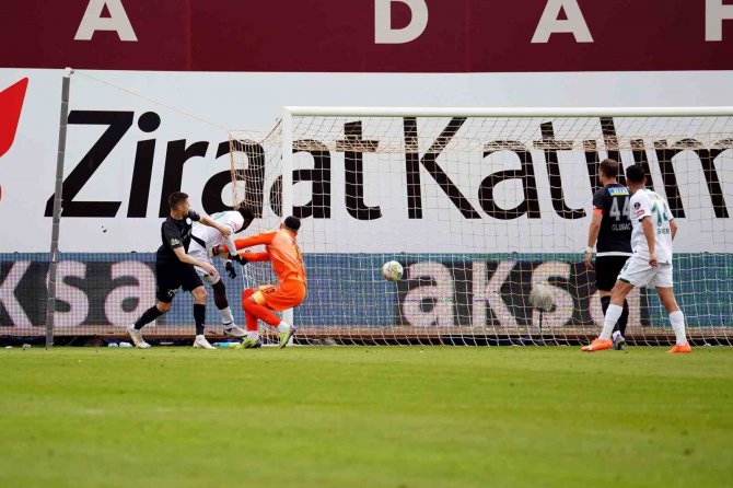 Spor Toto Süper Lig: Ümraniyespor: 2 - Konyaspor: 2 (Maç Sonucu)