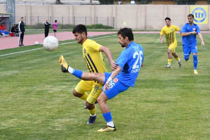 Tff 2. Lig: Tarsus İ̇dman Yurdu: 0 - Batman Petrolspor: 4