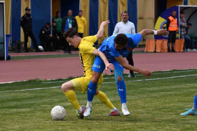 Tff 2. Lig: Tarsus İ̇dman Yurdu: 0 - Batman Petrolspor: 4