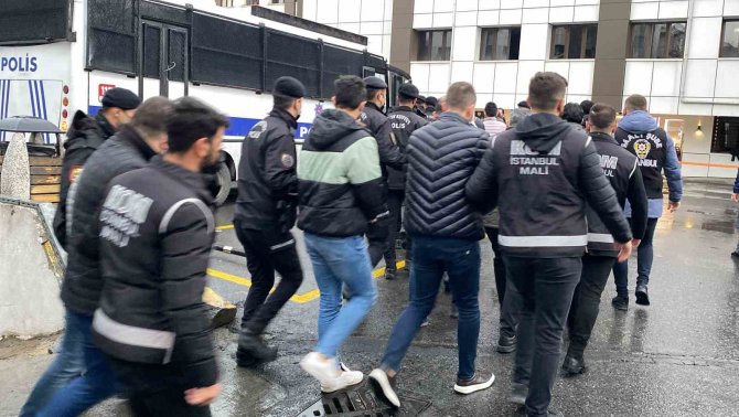 3 İlde Tapuda Rüşvet Operasyonu: 79 Gözaltı