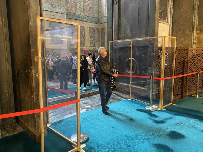 Ayasofya-i Kebir Camii’nin Onarılan İmparator Kapısı Koruma Altına Alındı