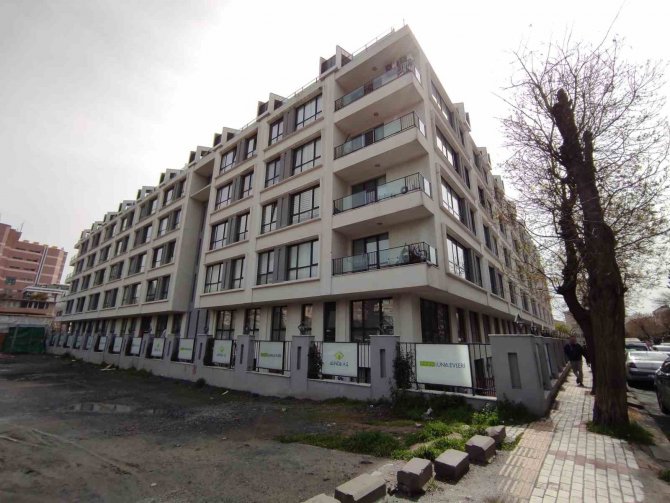 Bakırköy’deki Eski Binaların Kiraları Deprem Endişesiyle Düştü