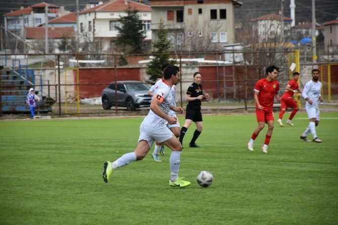 Yarenler Galibiyete 2 Golle Uzandı