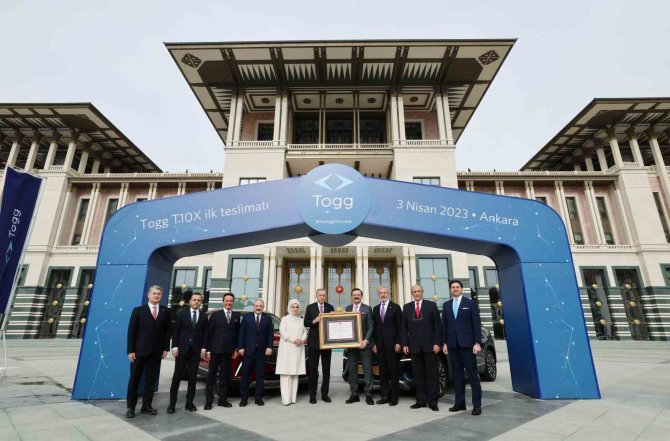 Cumhurbaşkanı Erdoğan: "İ̇nşallah Bugünden İtibaren Togg’u Yollarda Görmeye Başlıyoruz”
