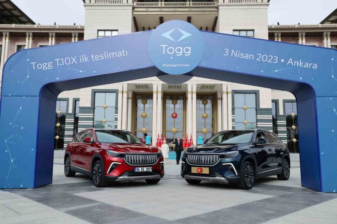 Cumhurbaşkanı Erdoğan: "İ̇nşallah Bugünden İtibaren Togg’u Yollarda Görmeye Başlıyoruz”