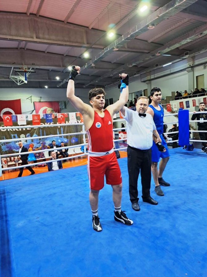 Dilovası Belediyespor’un Genç Sporcusu Türkiye 3’üncüsü Oldu