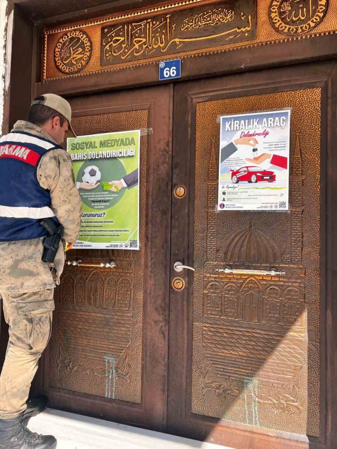 Vatandaşlar Dolandırıcılık Olaylarına Karşı Bilgilendirildi