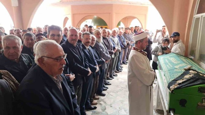 Ertürk’ün Annesi Son Yolculuğuna Uğurlandı