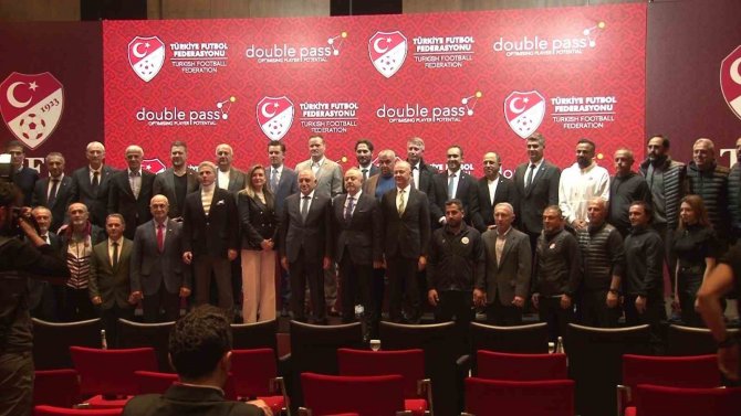 Tff’nin Yeni Projesi ’Futbol Akademileri’ İçin İmzalar Atıldı