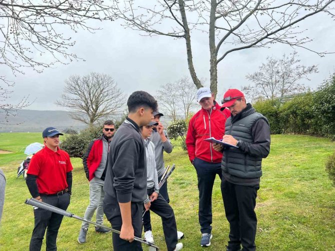 Golf Milli Takımı, Başantrenör Keith Coveney Önderliğinde Kampa Başladı