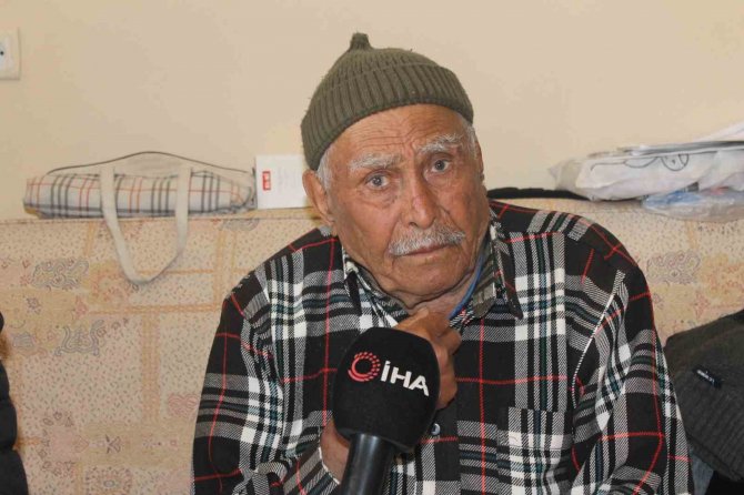 Mustafa Dedenin Tek Hayali Ölmeden Önce Boşanmak