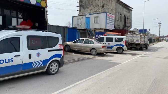 Başörtüsü Çalıştığı Makineye Takılan Genç Kız Hayatını Kaybetti
