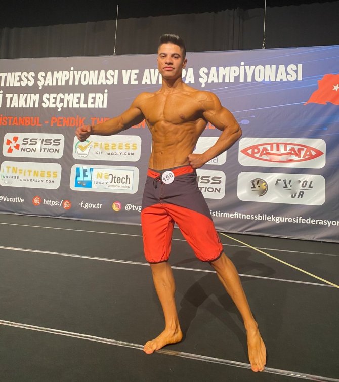 Çardaklı Vücut Geliştirme Sporcusu Milli Formayı Kaptı