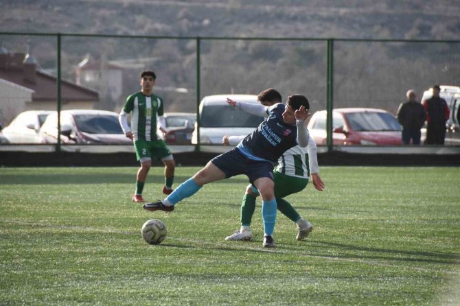 Kayseri Süper Amatör Küme: Kayseri Şekerspor: 2- Akkışlaspor: 2