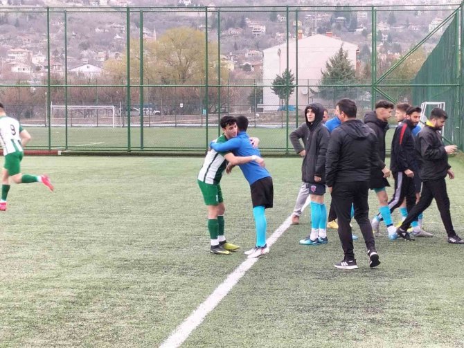 Kayseri Şekerspor, Play-off’a Yükseldi