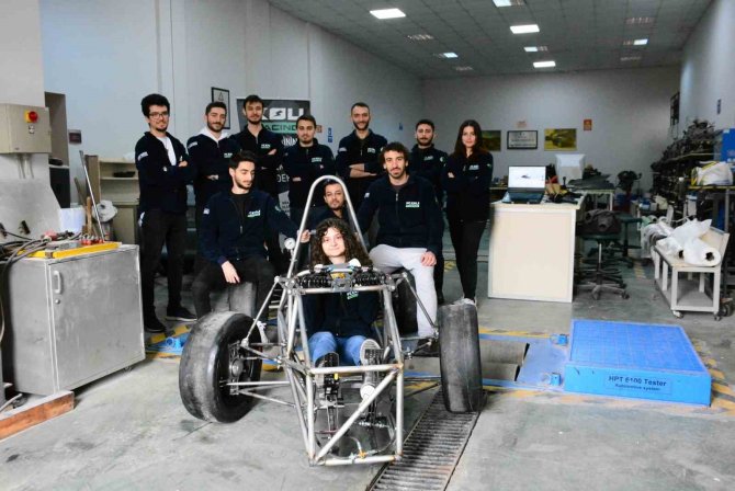 3 Saniyede 0’dan 100’e Çıkacak Çevre Dostu Formula 1 Otomobili Üretiyorlar